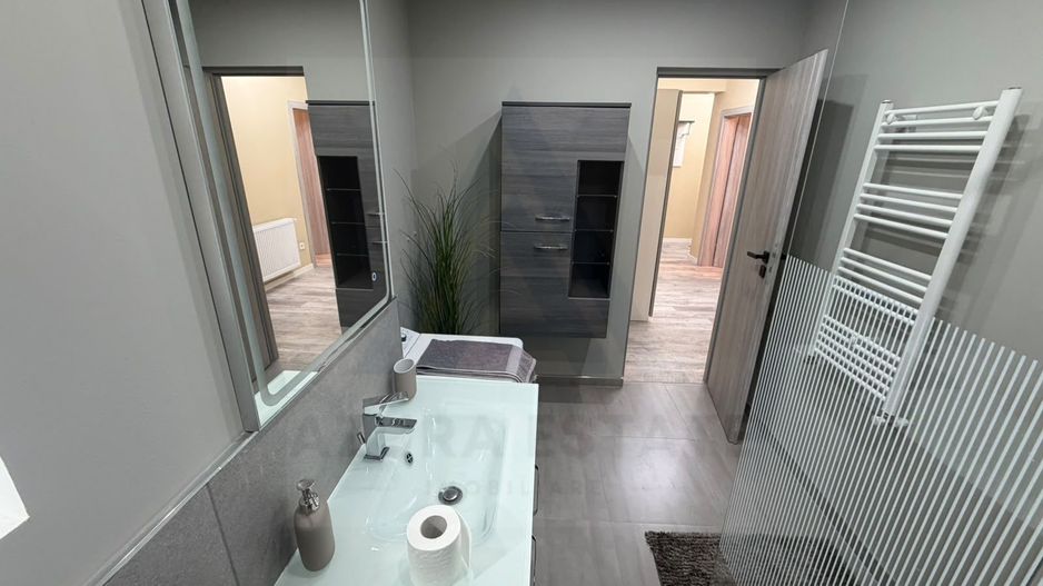 Apartament Premium 3 camere parcare privata etaj 2 Calea Surii Mici - Poză 11