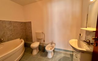 Casa Vladesti/4 camere - Poză 9