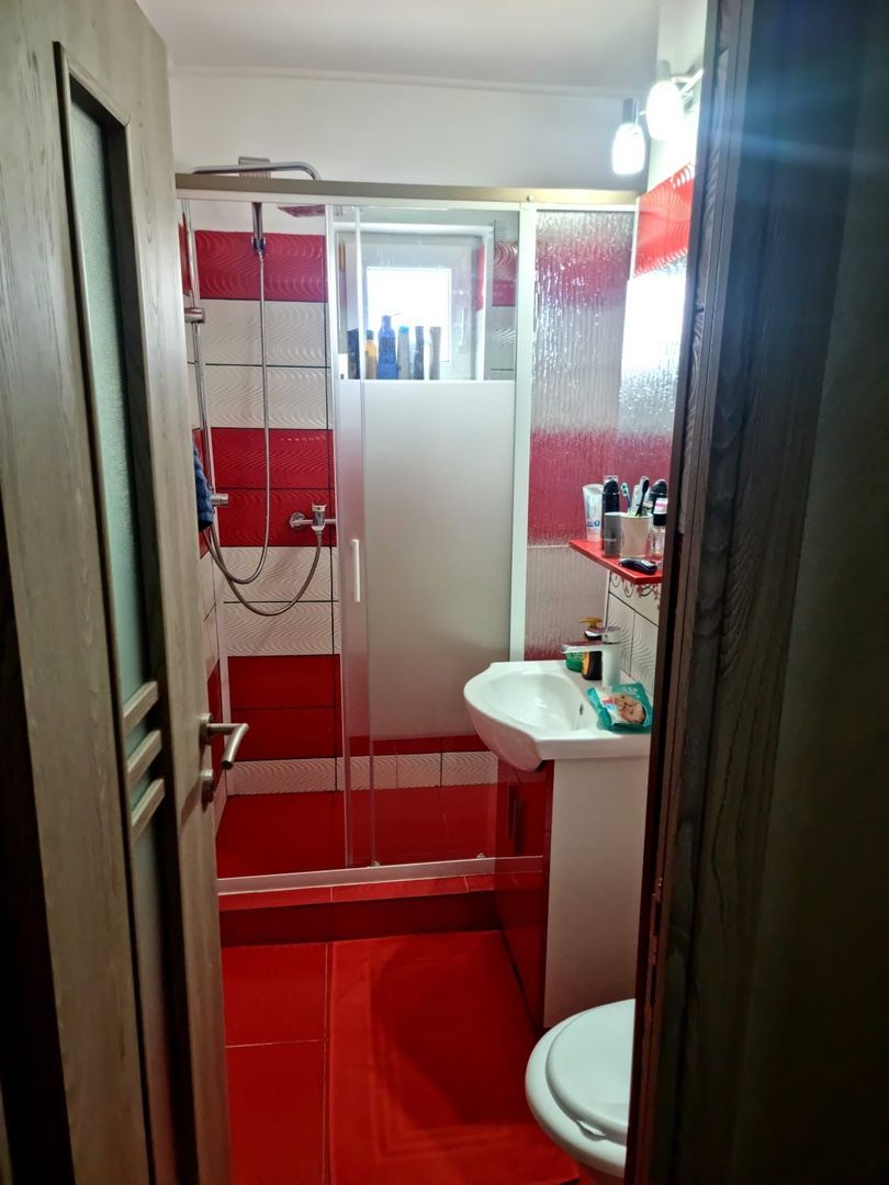 Ag EUROPA vinde apt. FINISAT cu 2 camere pe Careiului la etajul 4. - Poză 6