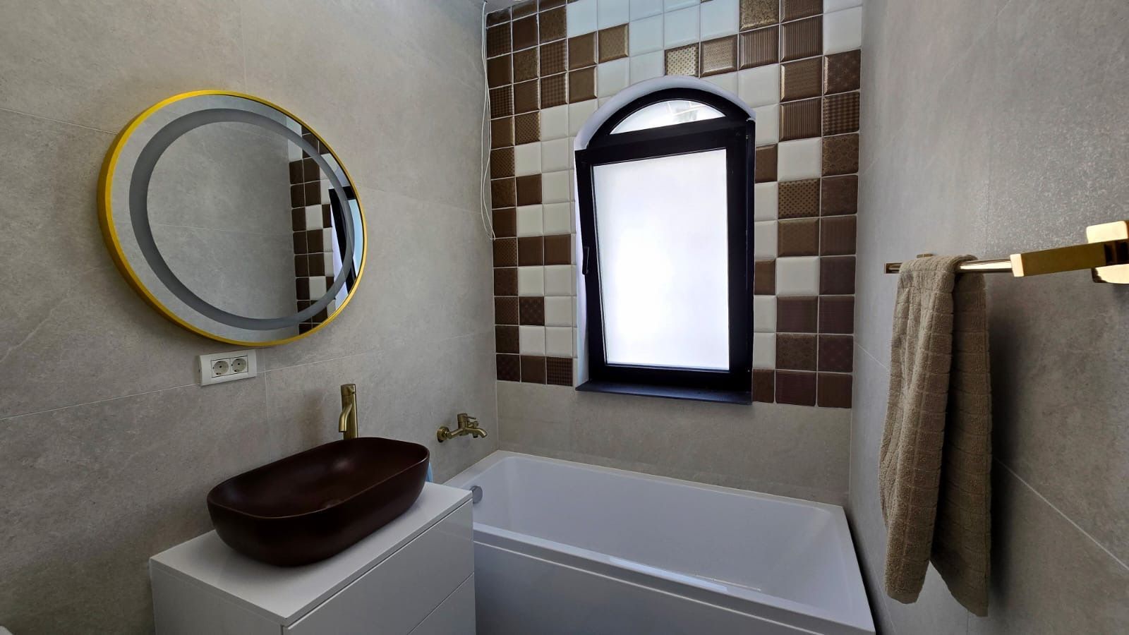 De vânzare | Conac elegant lângă pădure | Tunari - Poză 10