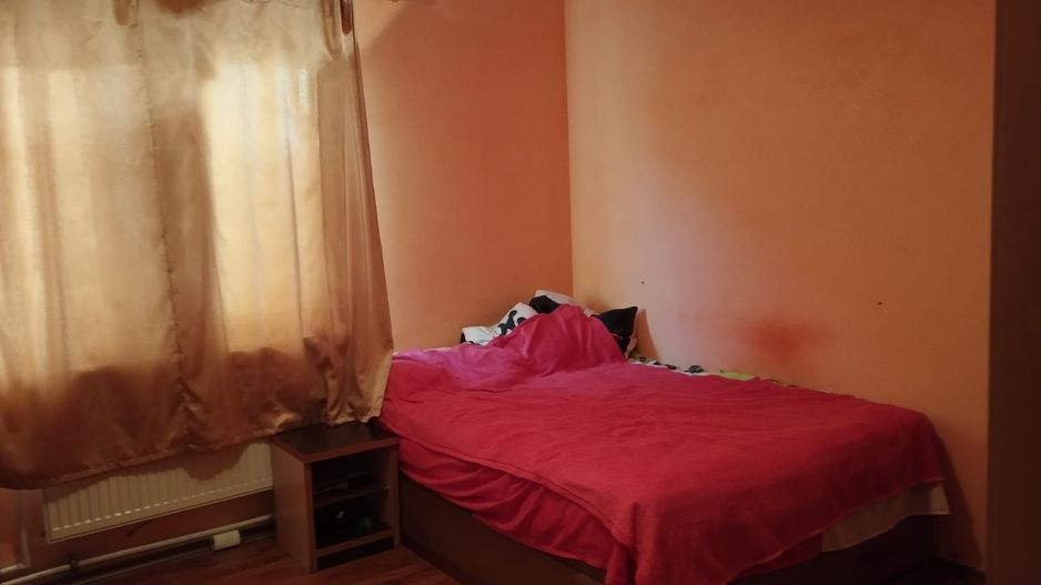 DARZA - CREVEDIA, CASA 7 CAMERE - Poză 10