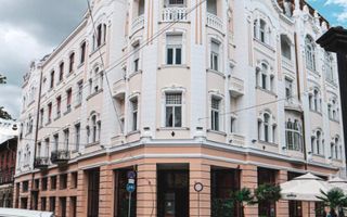 Apartament cu 2 camere Republicii | Palatul Apollo - Poză 1