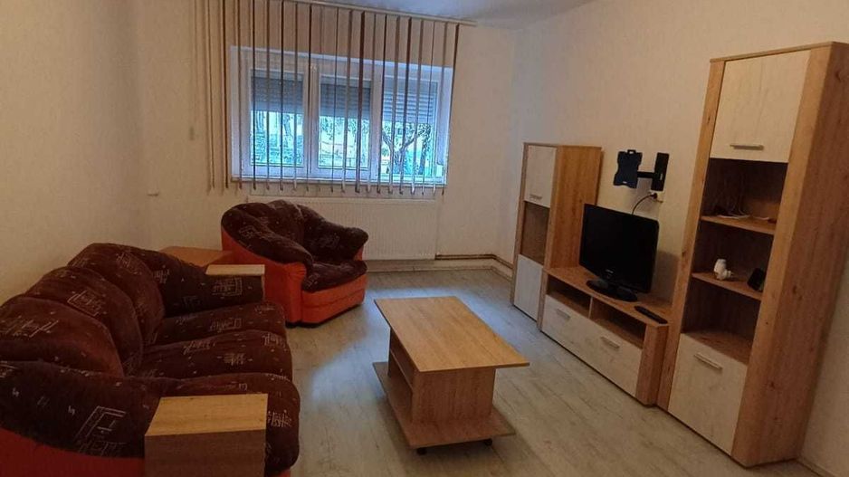 Inchiriez apartament 2 camere Rahova - Poză 2