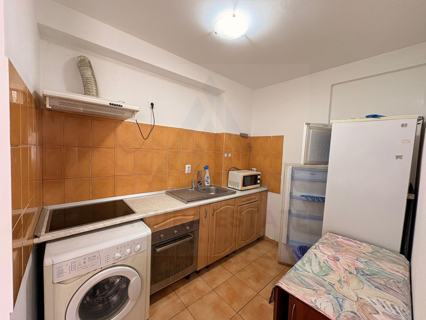 Apartament 2 camere 43 mp Etaj 3/6 cu lift in Opera Residence - Poză 4