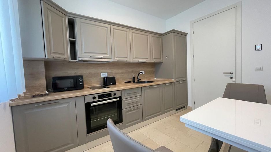 AP. 2 CAMERE LUXURIA, LOC PARCARE, INCALZIRE PARDOSEALA, METROU, NOU - Poză 4