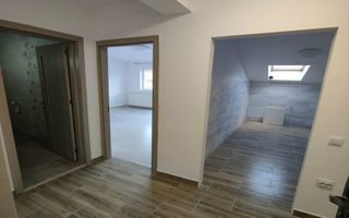 Apartament cu 1 cameră și balcon, mansardă în imobil cu 4 etaje. - Poză 1