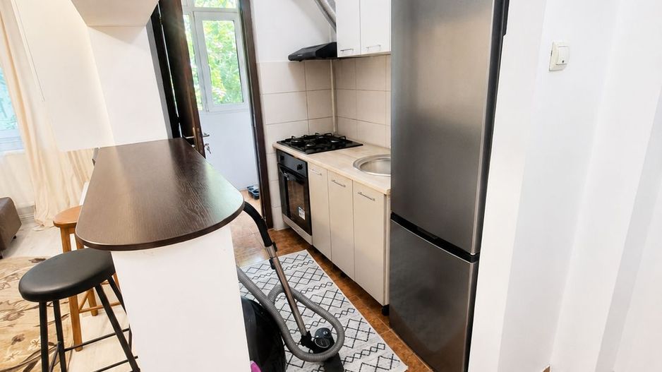 Apartament Modern 2 camere SD 50 mp Podul de Piatra 400 euro - Poză 6