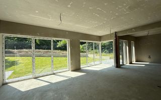 Case cuplate la liziera padurii , ideale pentru 2 familii ! - Poză 11