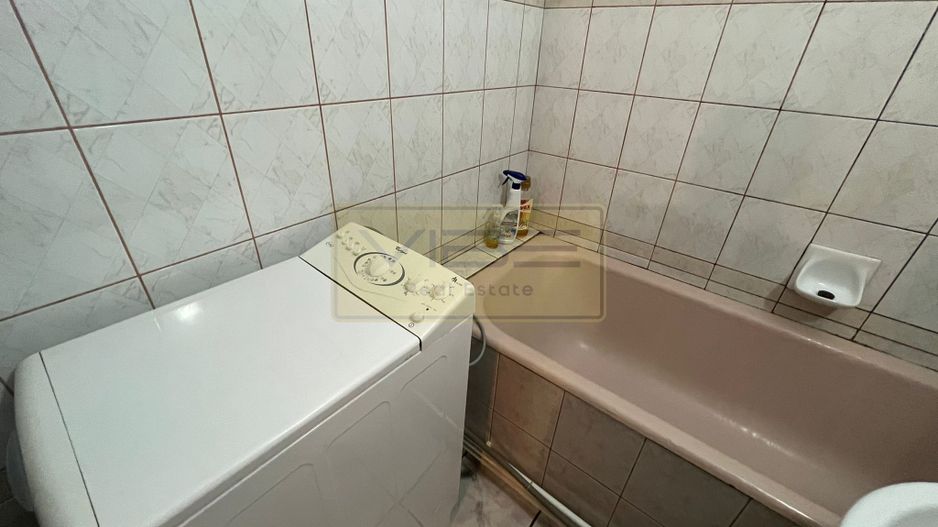 Apartament 1 camera decomandat 10 min Gara - Poză 9
