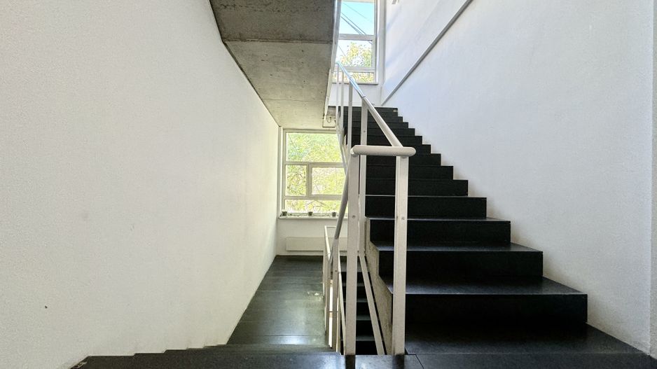 Clădire de birouri în zona Centrală - Poză 11