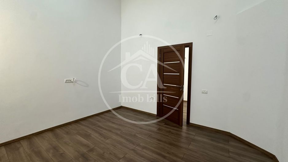 Casa de vanzare cu 3 camere in zona Valenta, Oradea - Poză 6