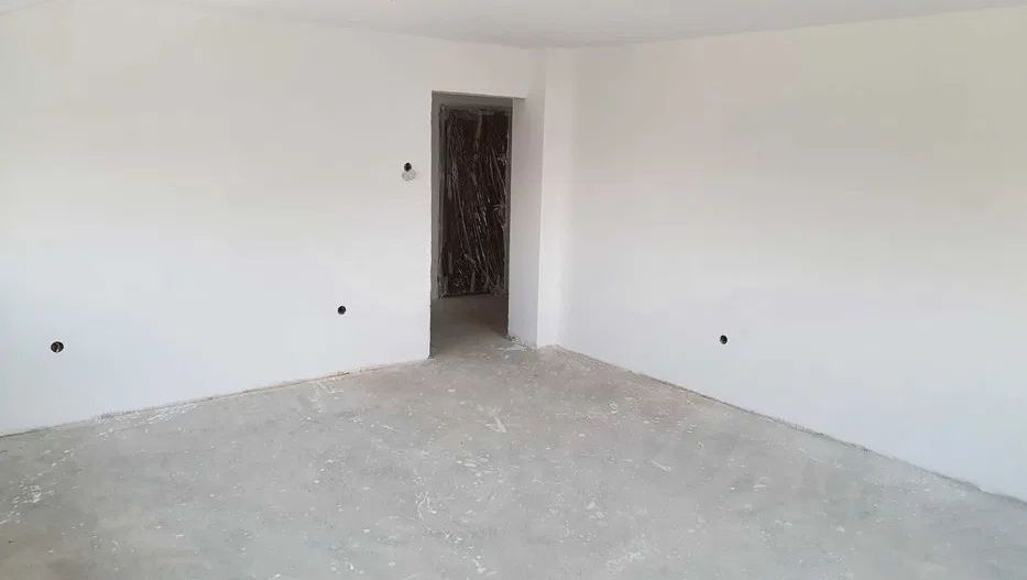 Apartament nou, 3 camere decomandate - Poză 2