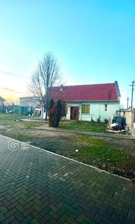 Teren 530 mp cu utilitati, constructie 3 camere cu centrala proprie,zona Poltura - Poză 7