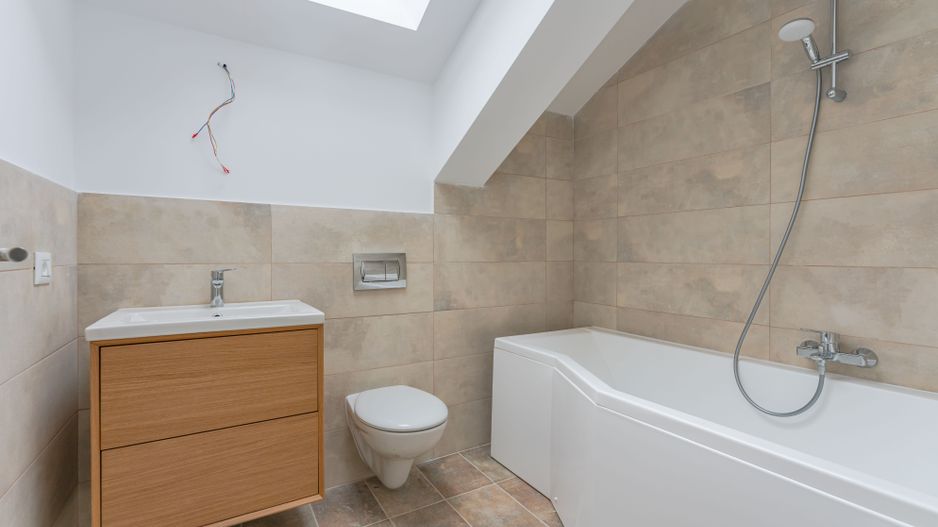 Casa individuala compusa din 4 camere in Bunloc, Sacele - Poză 17