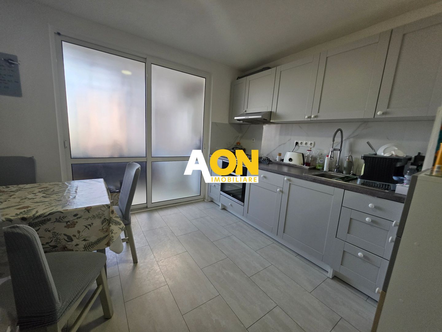 Apartament 4 Camere, Etaj 2, Zona Ampoi 3, Renovat - Poză 3