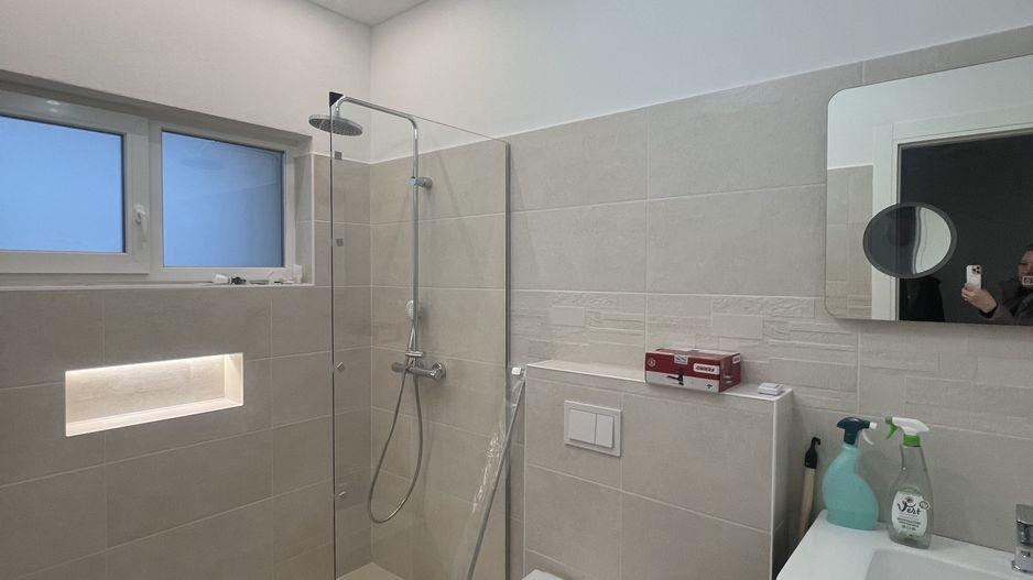 Duplex modern la 15 min de oraș - Poză 8