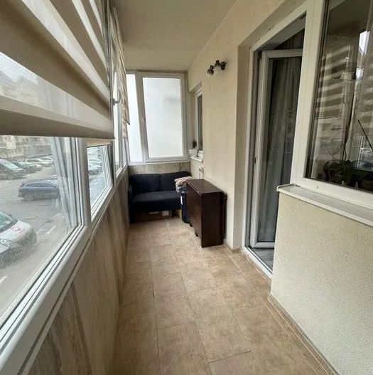 Apartament de vanzare, 2 camere, decomandat, 58mp, 2 locuri de parcare - Poză 2