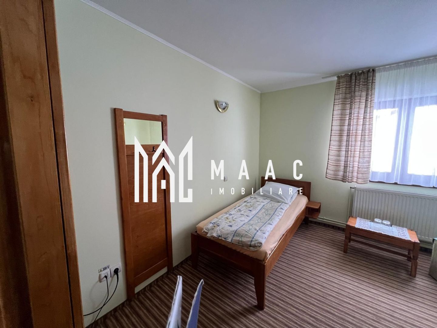 Pensiune + Casa | 626 MPU | Selimbar - Poză 21