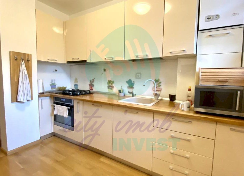 Vila cocheta cu teren de 400 mp - Poză 17