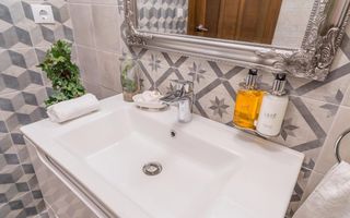 Apartament cu 2 camere în Inima Sibiului - Poză 6