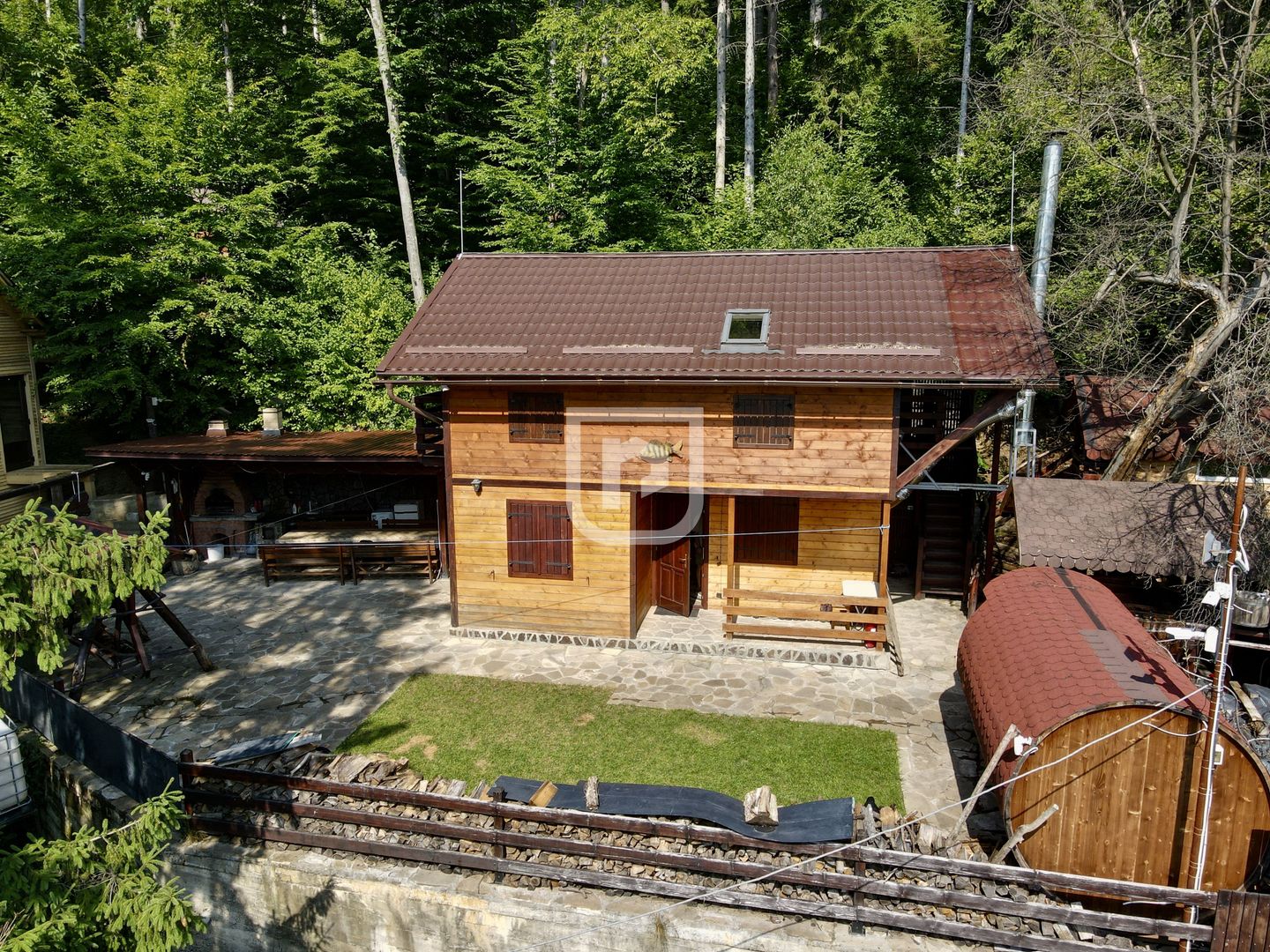 🏡 Casă/Cabană pe malul Lacului Bicaz,  ciubăr&saună - Poză 1