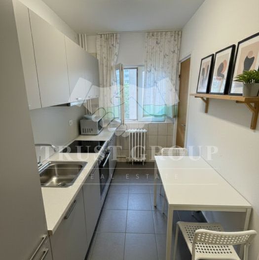Apartament 3 camere Titulescu-Banu Manta | Imobil 1978 | Vedere spate - Poză 2