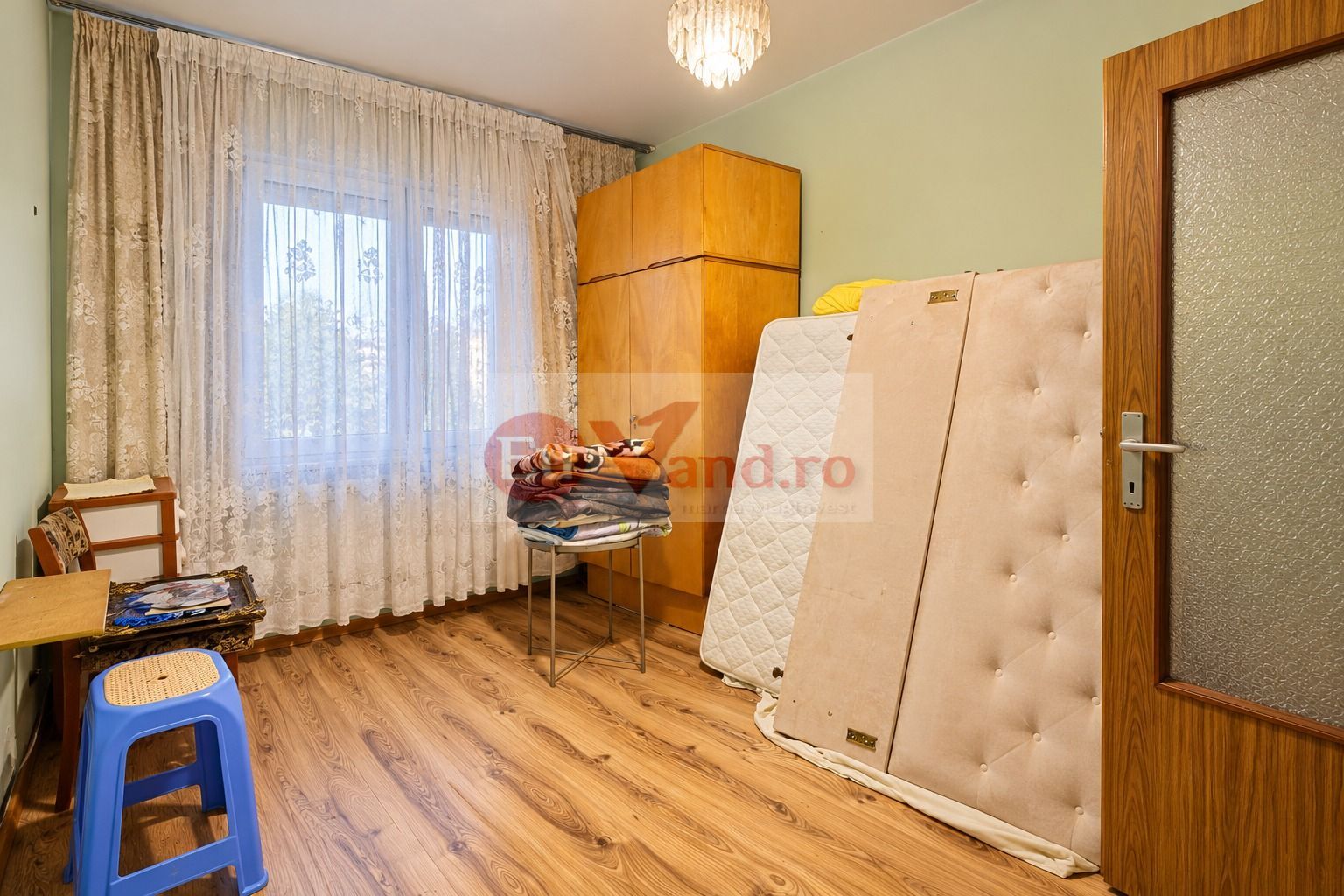 De vanzare apartament cu 2 camere, decomandat – Micro 19, parter, 46.500 E - Poză 4