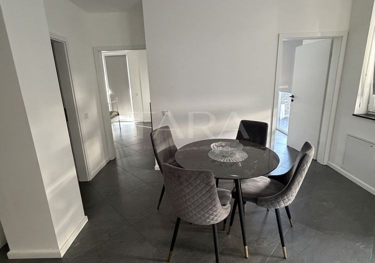 Apartament modern, 2 camere, 2 balcoane, parcare subterană, Sânnicoara - Poză 2