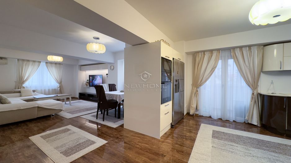 Apartament cu 3 camere, Parcare, P-ta Cipariu  zona Central - Poză 6