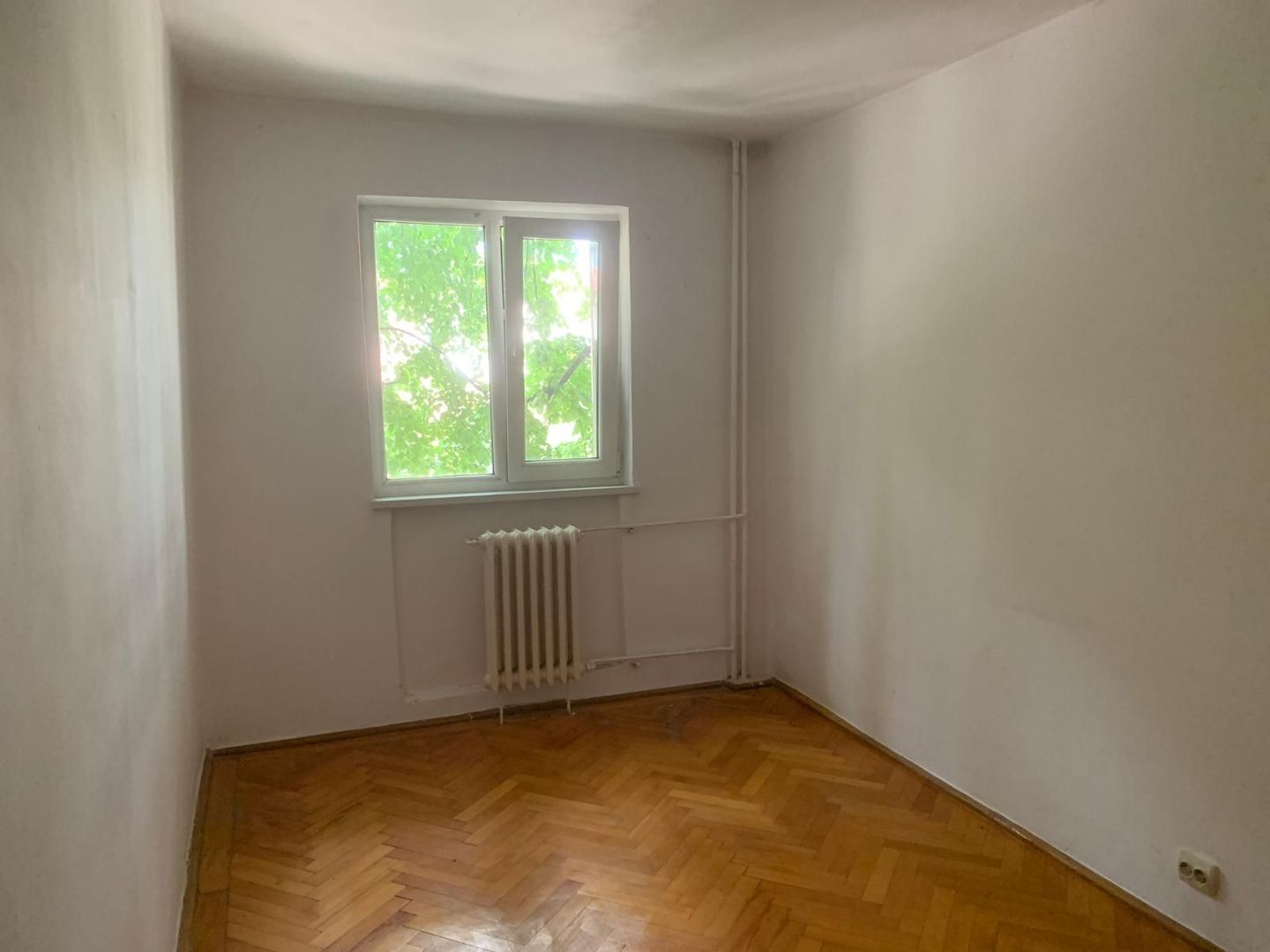 Apartament de 2 camere, 38 mp , et. 2 in Calea Sagului - Poză 5