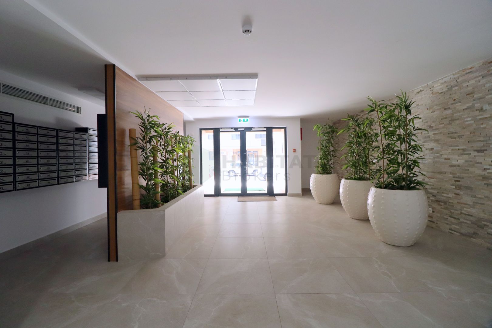 Hils Pallady, la trei minute de metrou, loc de parcare inclus. - Poză 19