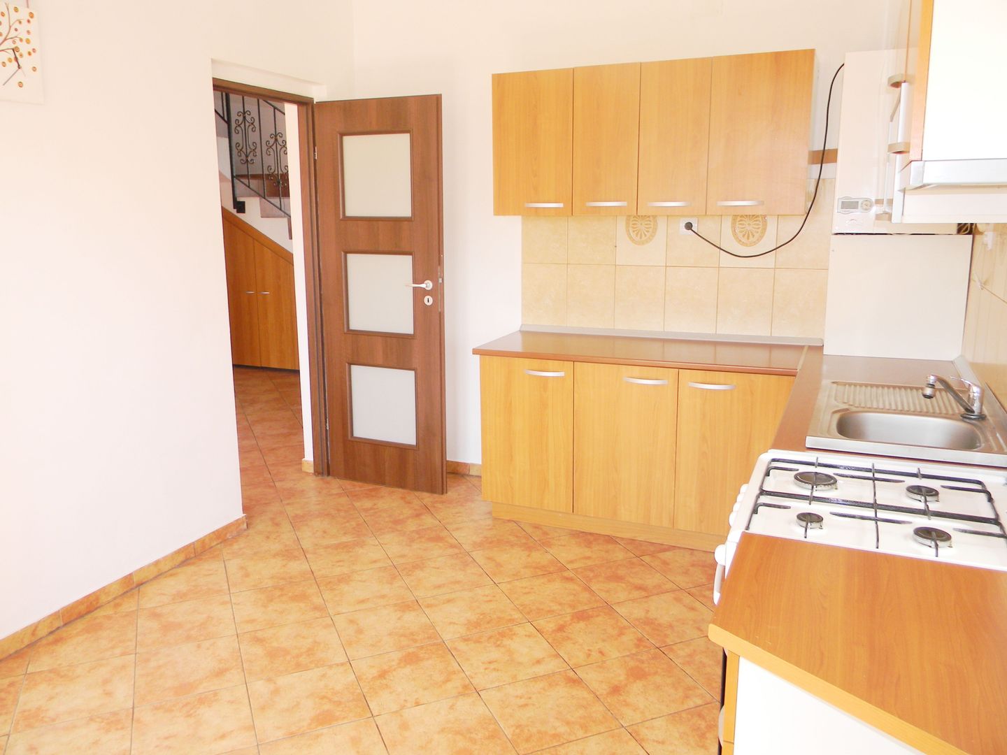 Vila mobilata si teren 1200mpBrasov-Harman - Poză 9