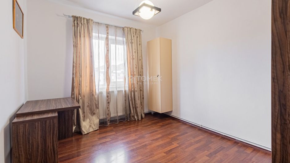 Apartament 4 camere suprafata mare zona Scriitorilor Brasov - Poză 16