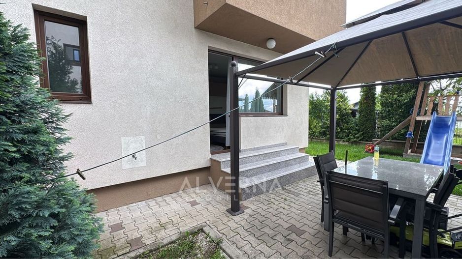 Apartament 2 camere 55mp | curte privata | parcare | cartier Europa - Poză 5