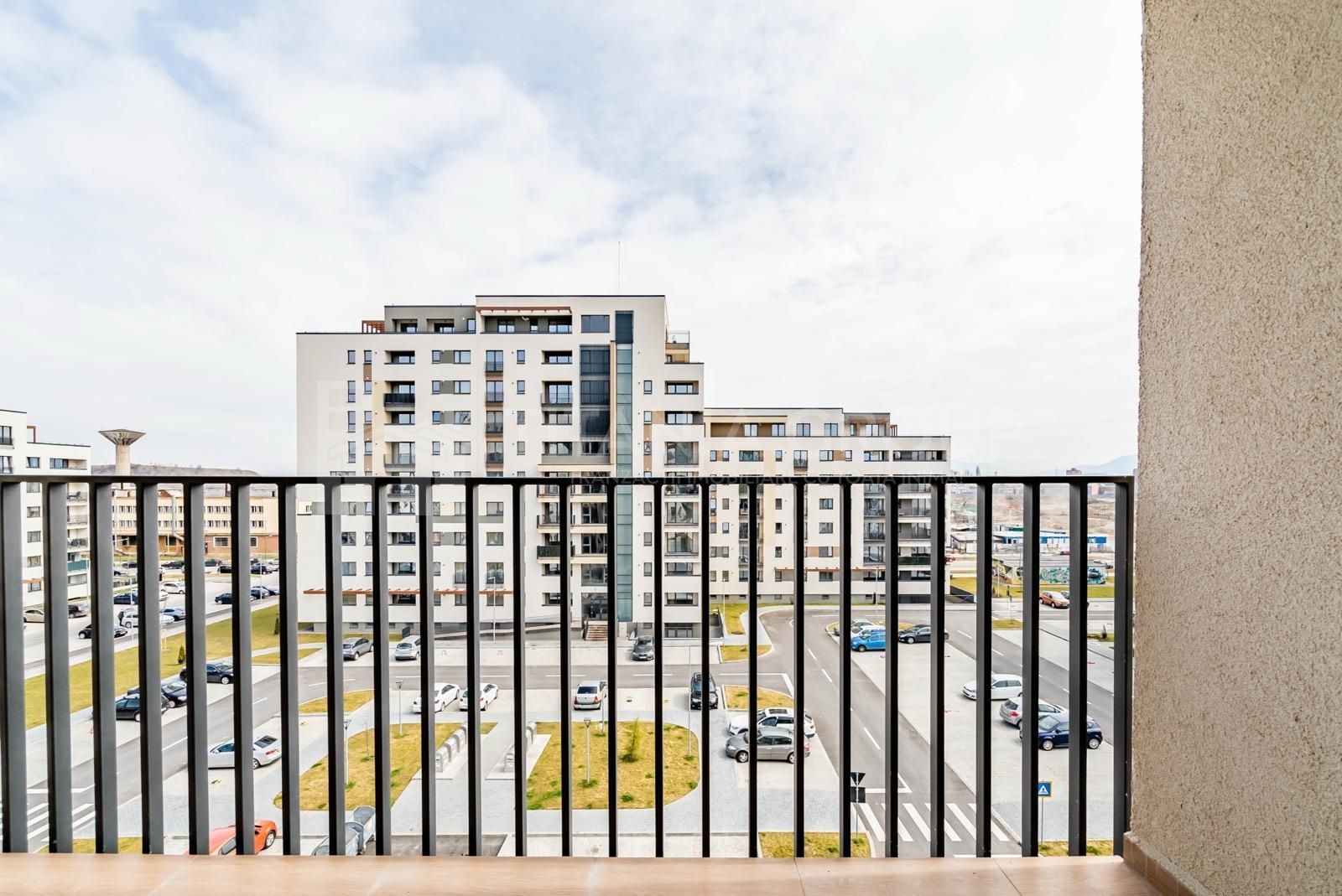 Apartament modern cu 2 camere, decomandat, parcare - Kasper, Coresi - Poză 15