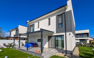 Vilă individuală elegantă, complet mobilată și utilată, lângă parcul și pădurea din Corbeanca - Poză 43