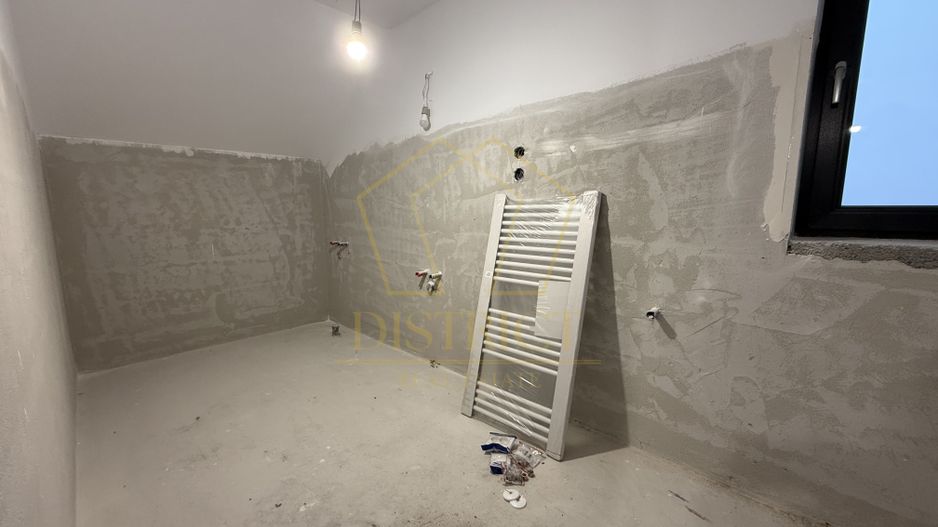 Duplex cu perete dublu cu toate utilitatile | Sanandrei - Poză 11