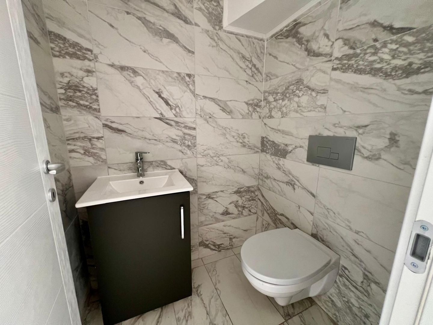 Vila 3 camere Cosmopolis - Poză 8