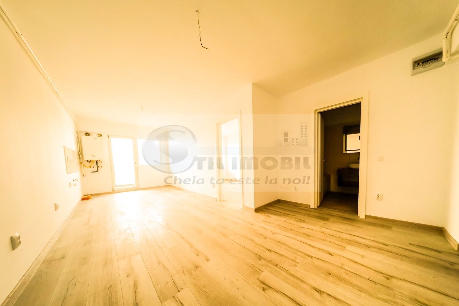 Apartament 2 camere semidecomandat, Copou Garden, 99.000 euro - Poză 1