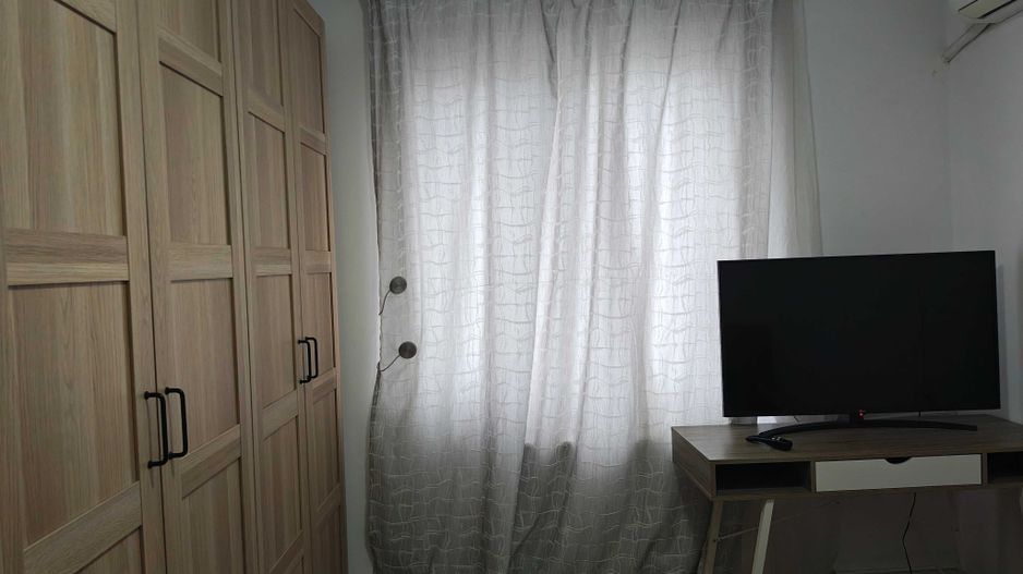 Vânzare apartament 2 camere Titan- aproape Auchan, bloc 1980, boxa - Poză 3