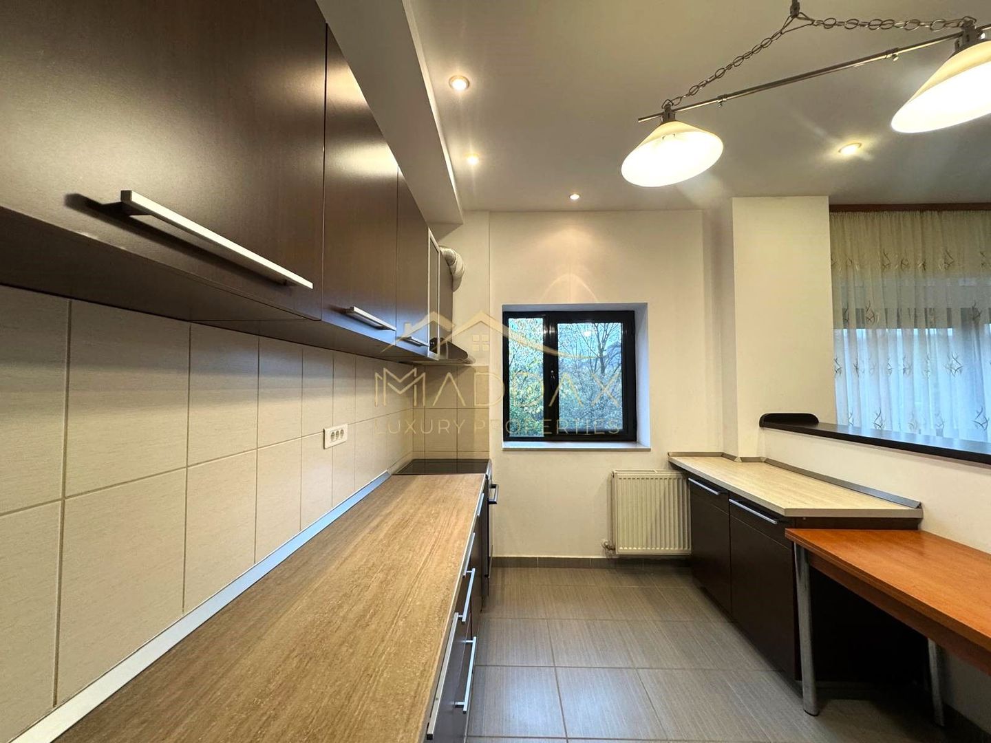 Apartament 3 camere // Loc parcare inclus // Erou Iancu Nicolae // Baneasa - Poză 9