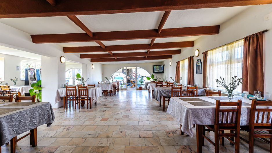 4,2 Ha Motel Restaurant & Servicii TIR DN7 Nădlac, centura Autostradă - Poză 6