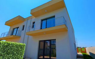 Vila tip duplex Comuna Berceni, Str. Calugareni, acces rapid Bucuresti - Poză 5