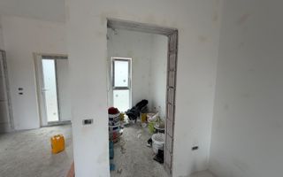 Triplex in Sacalaz |  Finisaje premium | 3 camere | Asfalt | 2 terase - Poză 7