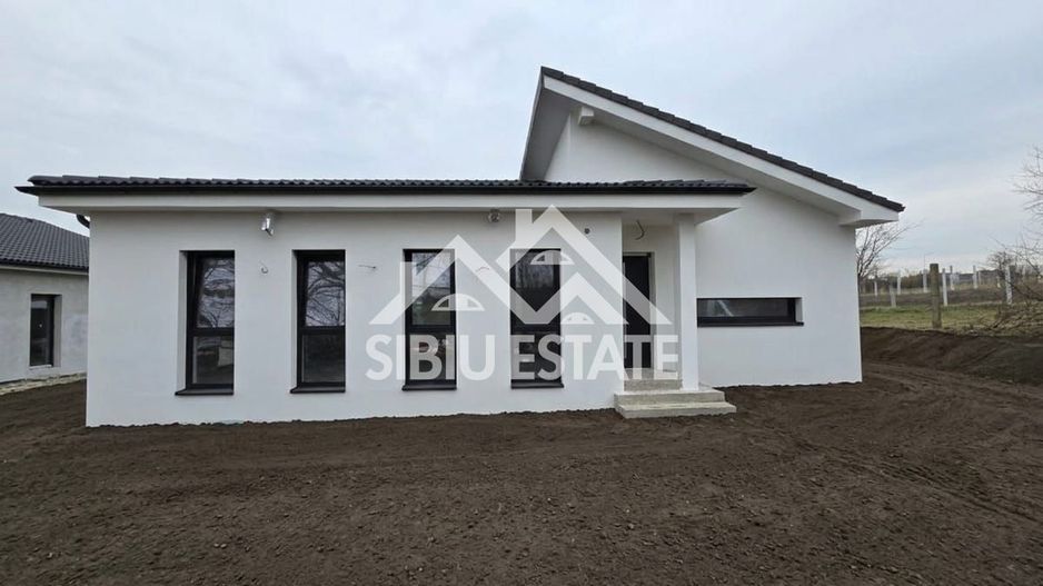 Casa individuala premium, Sura Mica, Sibiu - Poză 1