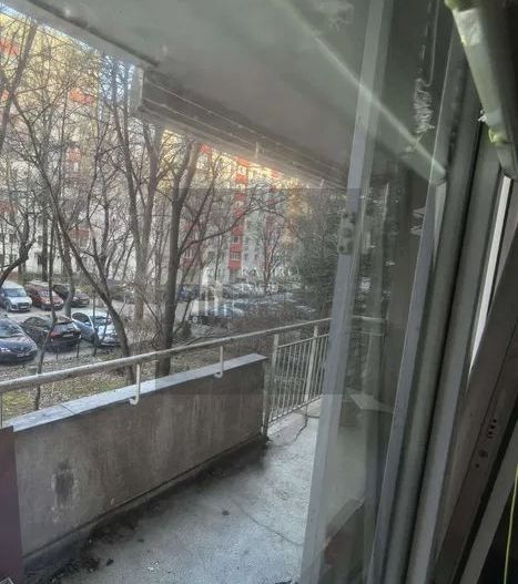 Apartament 2 camere etaj 1/9 Bd Alexandru Obregia Sector 4 - Poză 6