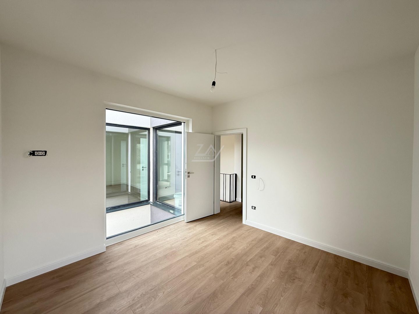 Comision 0! Pozitie excelenta. 3 dormitoare. Zid dublu. - Poză 16