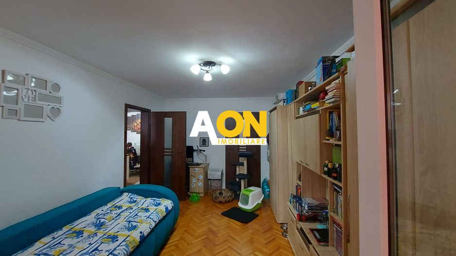 Apartament 2 camere, mobilat utilat, etaj intermediar, Cetate - Poză 2