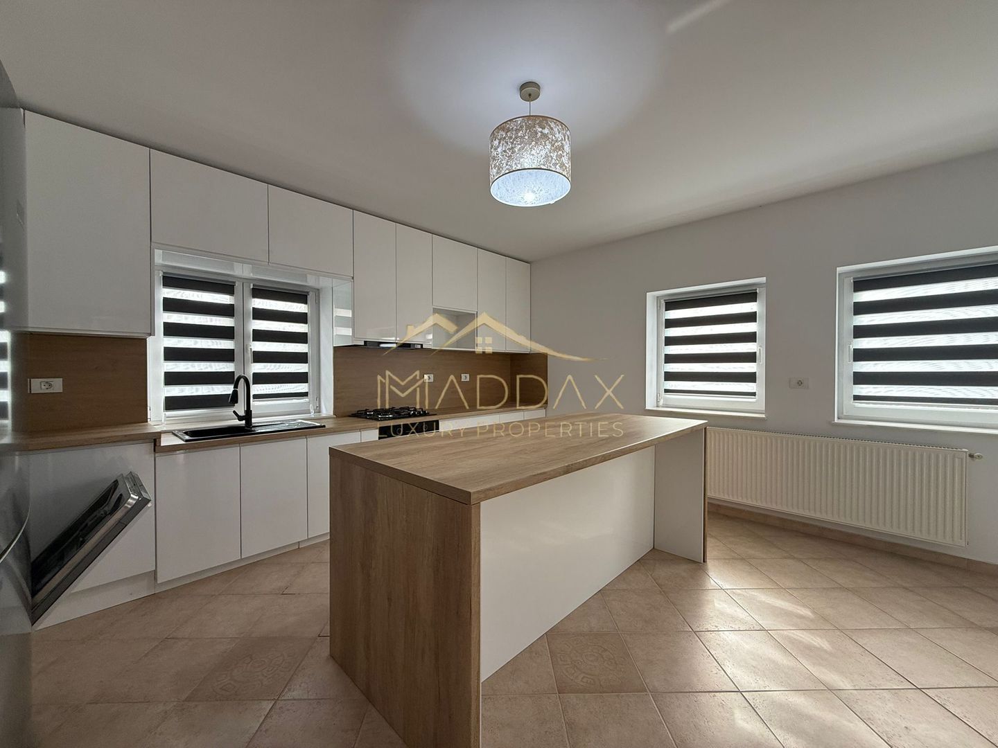 Vila moderna Corbeanca-spatiu, confort si intimitate - Poză 6