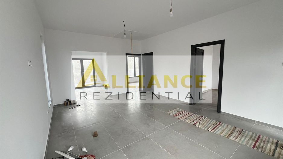 Casa parter -3 camere- Incalzire in pardoseala - Comuna Berceni - Poză 5